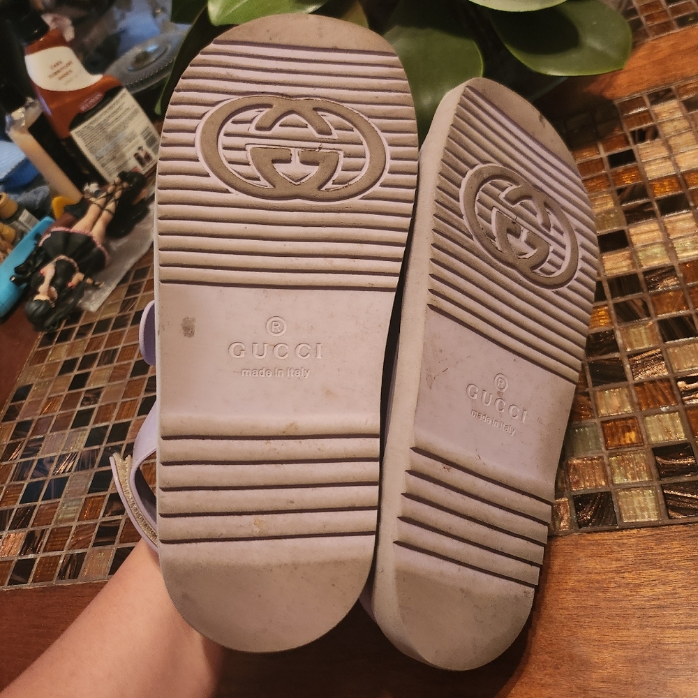 GUCCI lilac rubber 2021 ISLA DOUBLE STRAP Sandals Shoes 39 - Picture 5 of 7